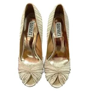 BADGLEY MISCHKA PLEATED FLOCKED STRIPE SATIN PEP TOE PUMP 5" HEEL